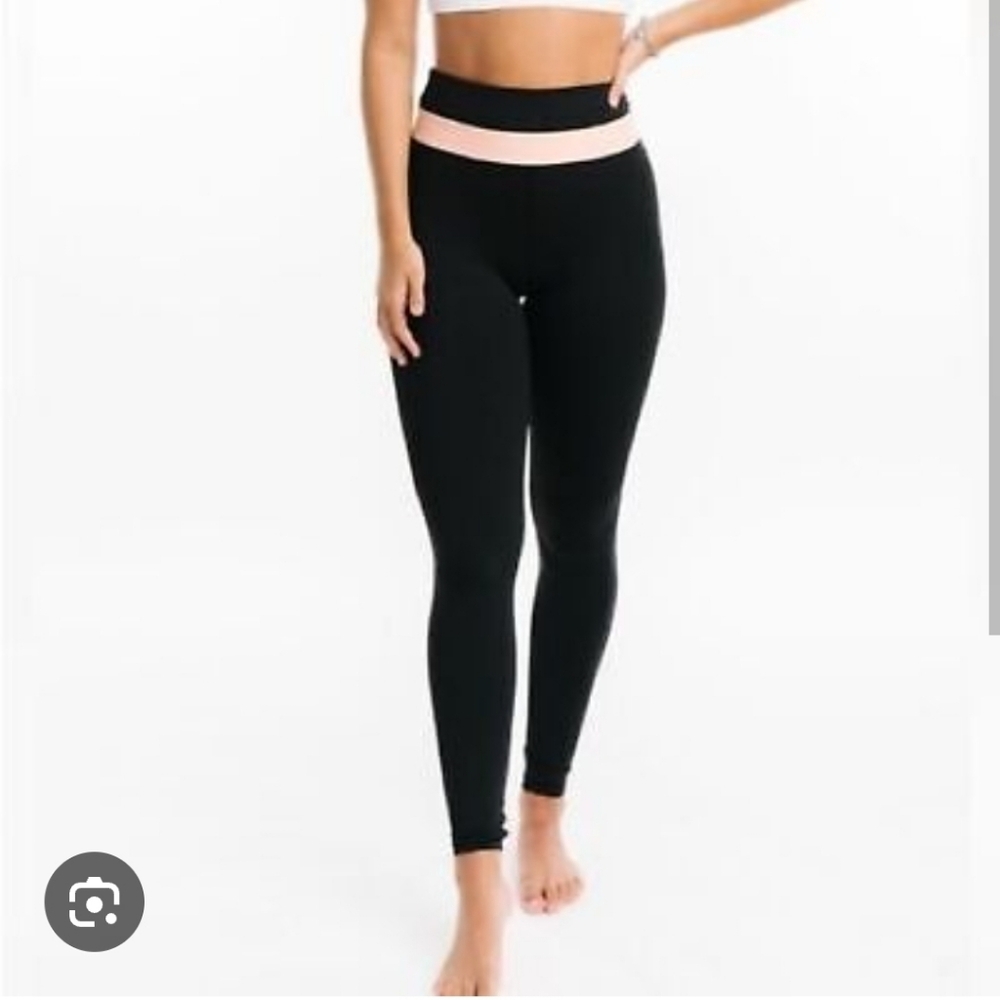 Zyia leggings